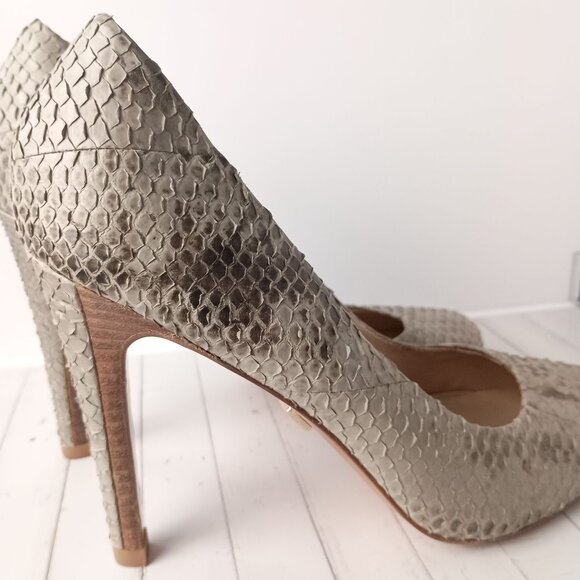Pour La Victoire Snake Skin Platform Heels Size 9 Pump High Heel Shoes - Picture 2 of 16